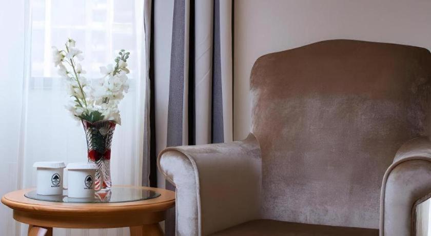 Greentree Inn Shenzhen Dongmen Business Hotel Esterno foto